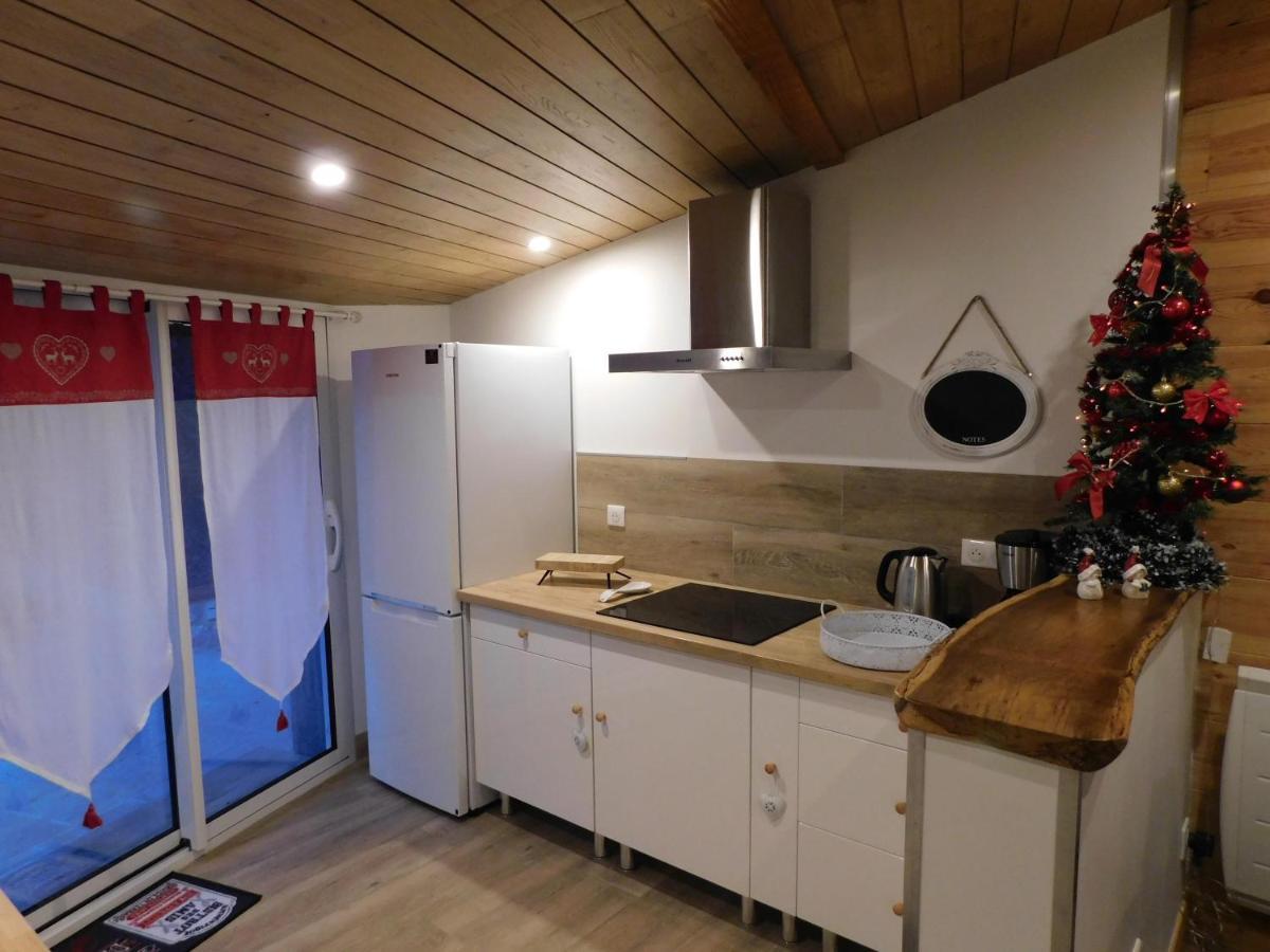 Logement Paisible A La Campagne Aubarede المظهر الخارجي الصورة